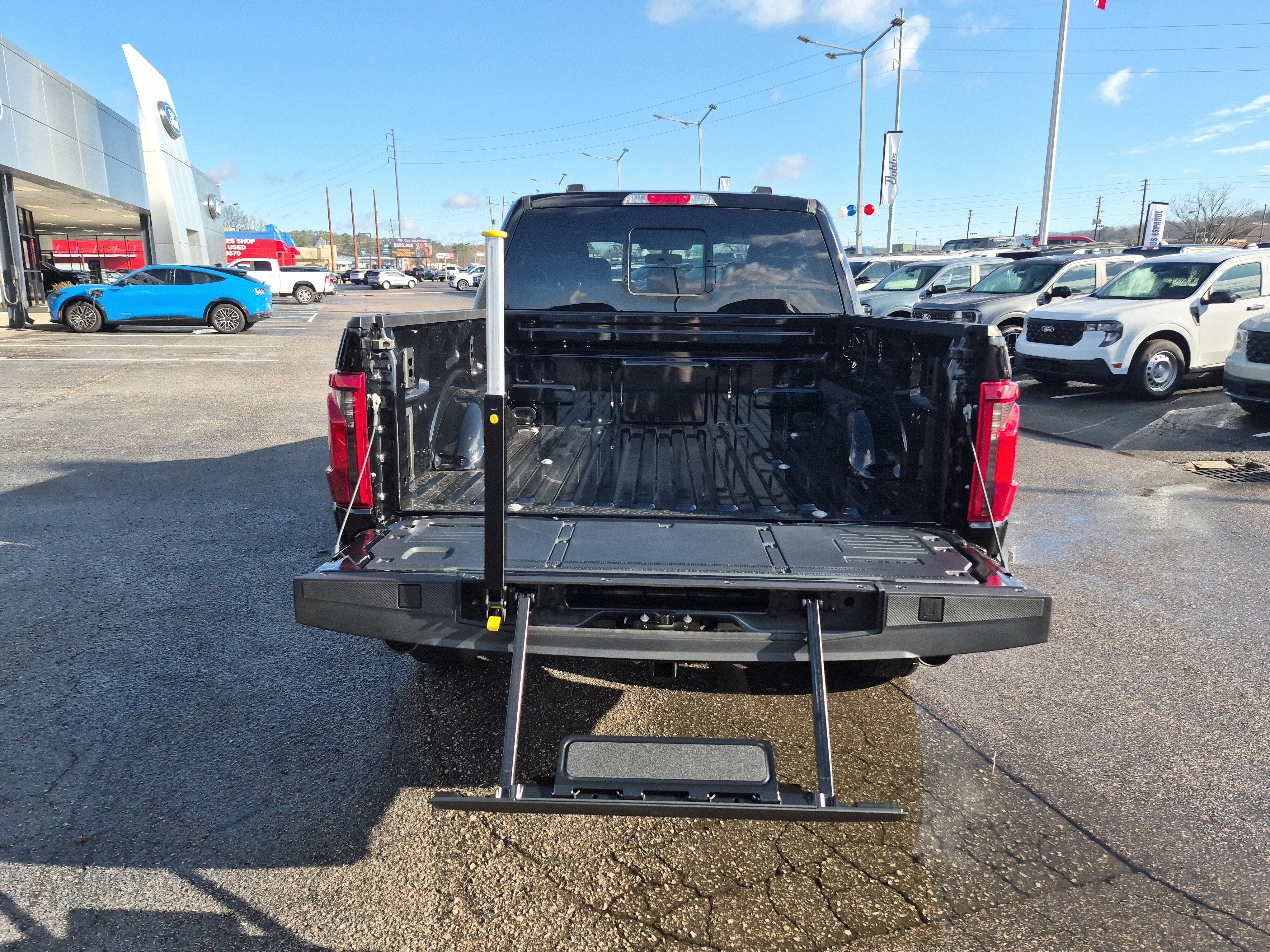 New 2025 Ford F150 XLT w/ Equipment Group 302A MID AWD/4WD image 5