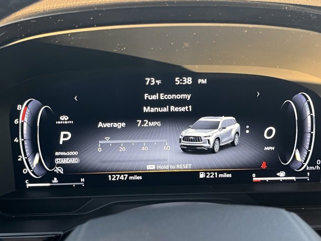 Certified 2025 INFINITI QX60 Luxe w/ Vision Package image 22