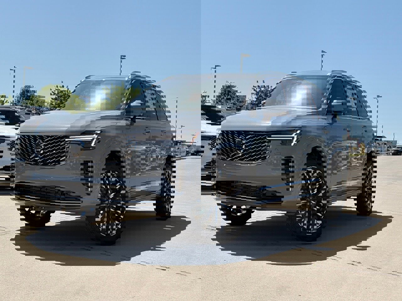 New 2025 Volvo XC90 T8 Plus w/ Protection Package Premier