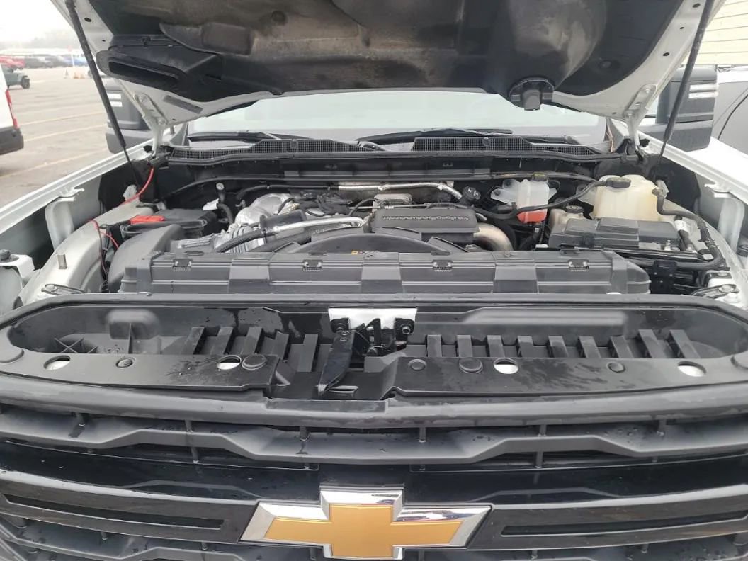 Used 2024 Chevrolet Silverado 3500 W/T AWD/4WD image 16