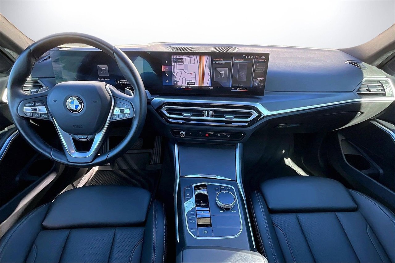 Used 2024 BMW 330i xDrive Sedan w/ Convenience Package image 15