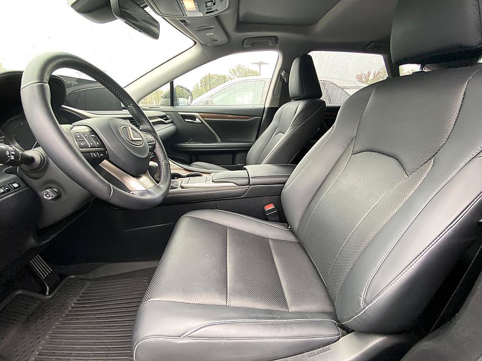Used 2022 Lexus RX 350L Premium w/ Premium Package AWD/4WD image 11