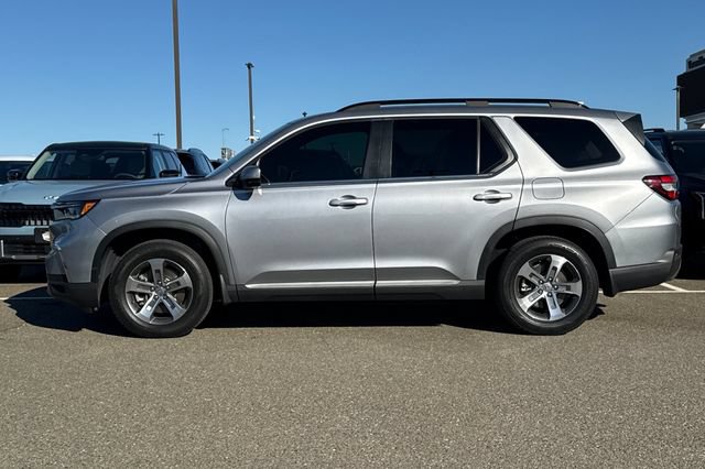 Used 2023 Honda Pilot EX-L image 9