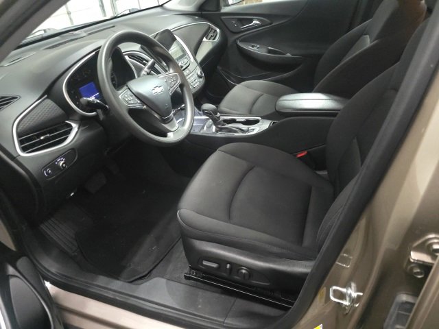 Used 2023 Chevrolet Malibu LT image 15