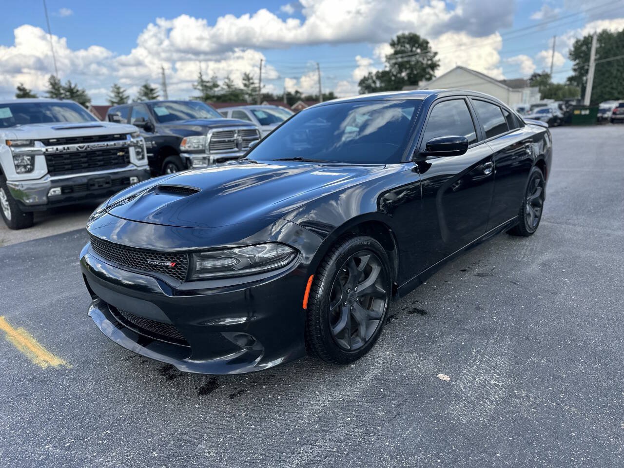 Used 2019 Dodge Charger GT RWD image 3