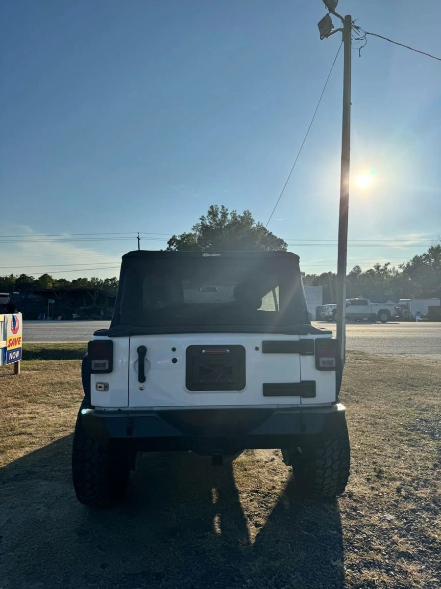 Used 2017 Jeep Wrangler Unlimited Sport w/ Connectivity Group image 5