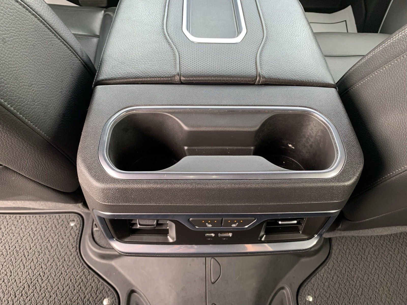 Used 2022 GMC Sierra 1500 Denali image 42