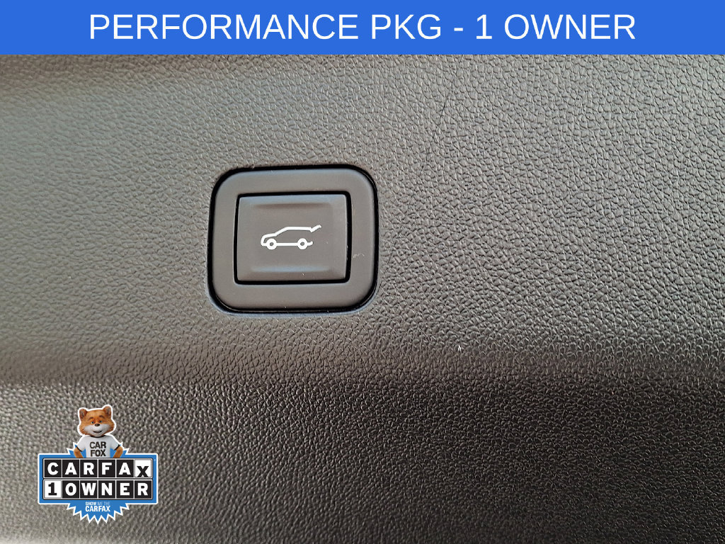Used 2024 Cadillac Escalade Premium Luxury w/ Performance Package AWD/4WD image 30