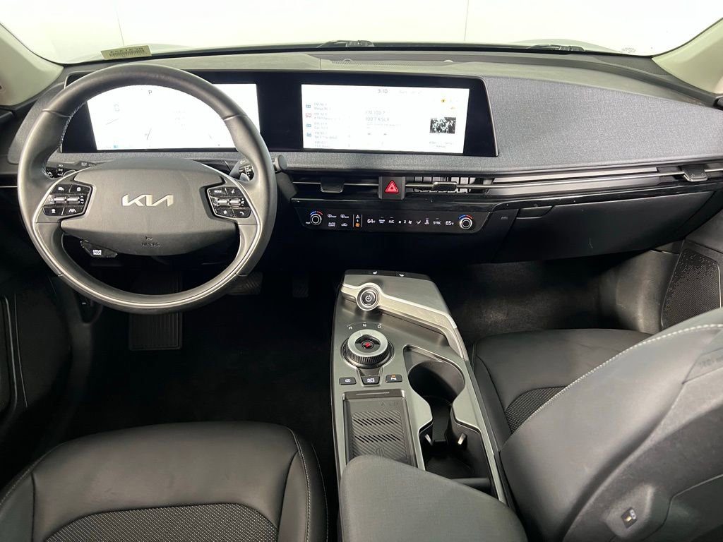 Used 2024 Kia EV6 Light image 14