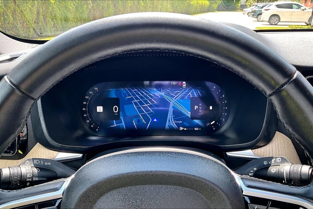 Certified 2026 Volvo XC60 B5 Plus AWD/4WD image 30
