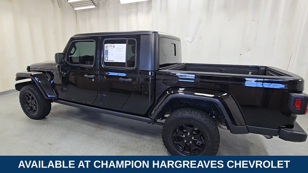 Used 2022 Jeep Gladiator Sport AWD/4WD image 7