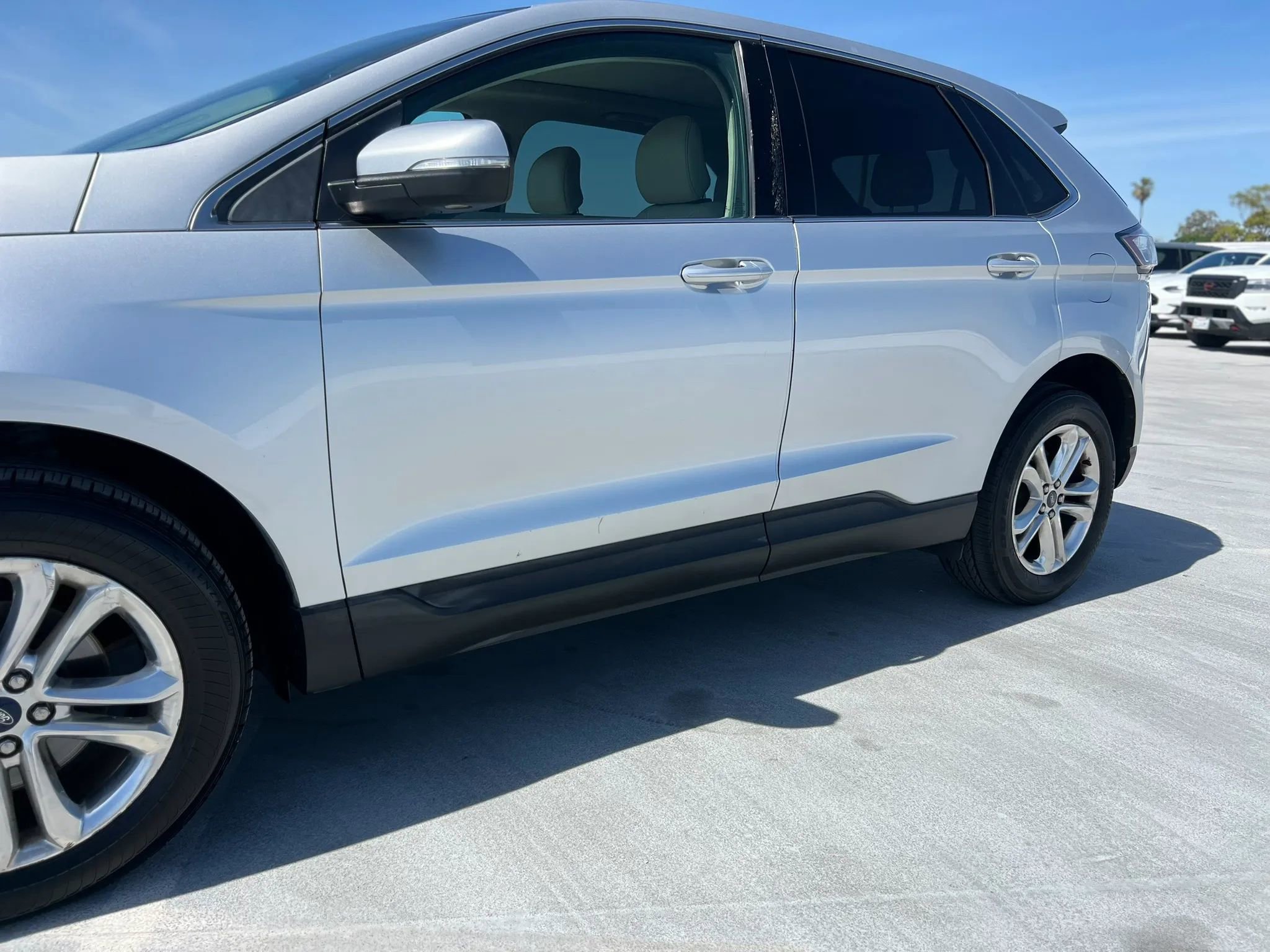 Used 2016 Ford Edge SEL w/ Equipment Group 201A image 4