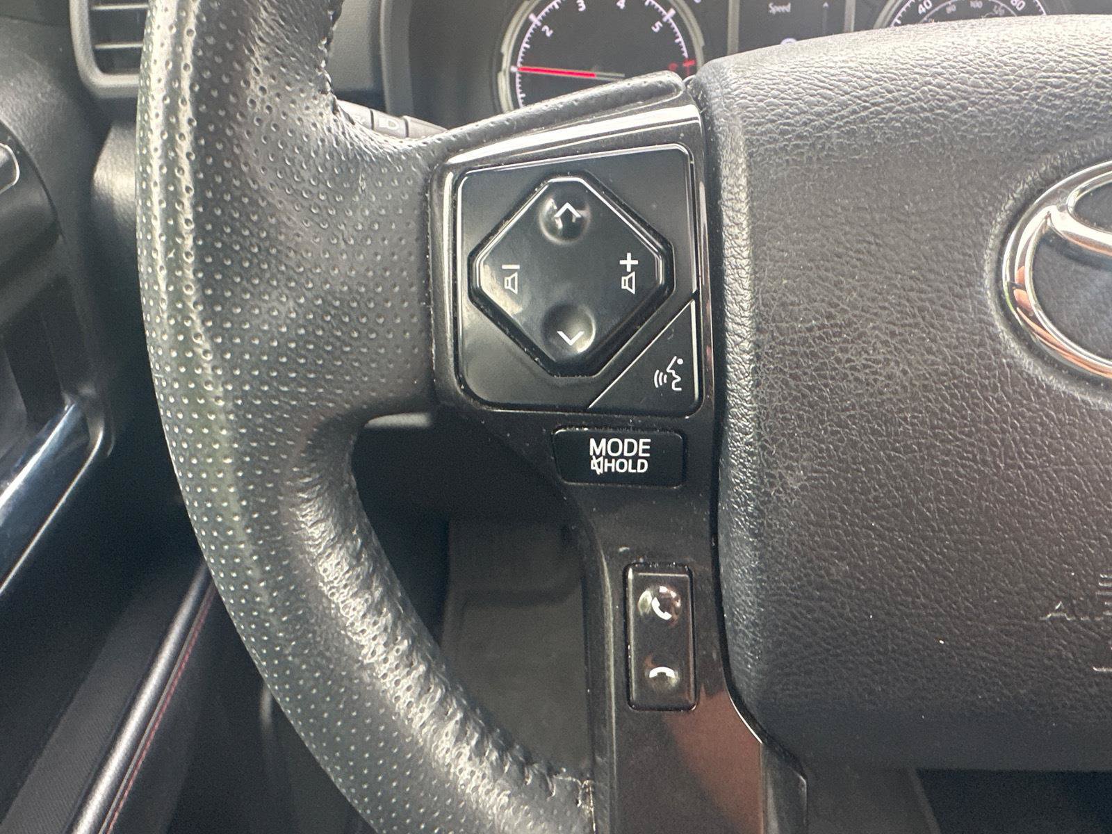 Used 2022 Toyota 4Runner TRD Pro AWD/4WD image 19