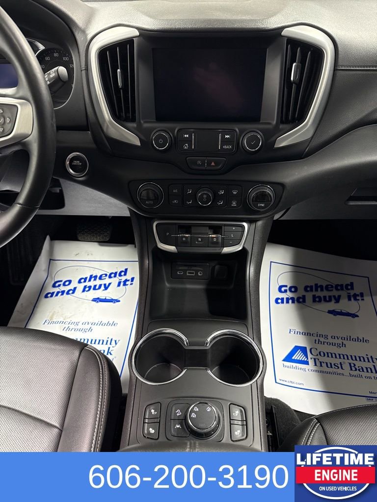 Used 2024 GMC Terrain SLT image 21