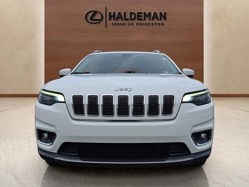 Used 2019 Jeep Cherokee Limited image 2