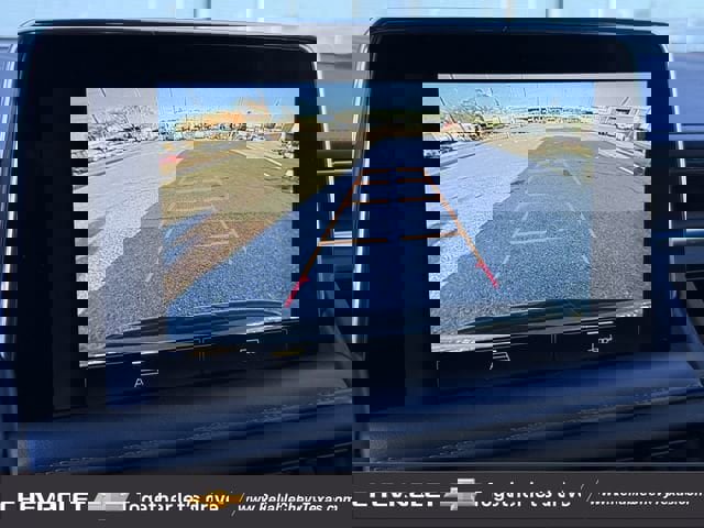 Used 2022 Chevrolet Tahoe Z71 image 24