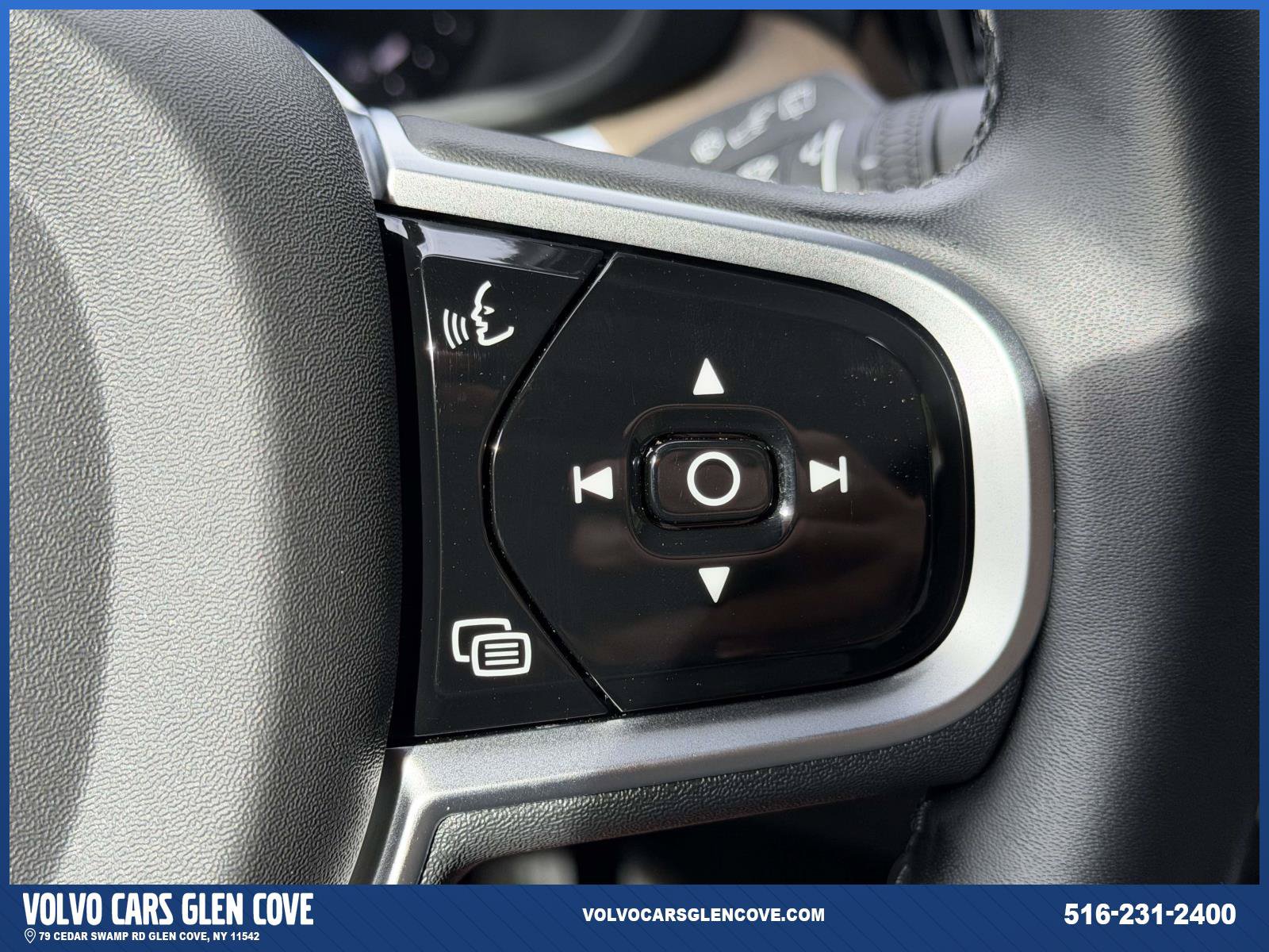 Used 2026 Volvo XC60 B5 Plus w/ Climate Package AWD/4WD image 25