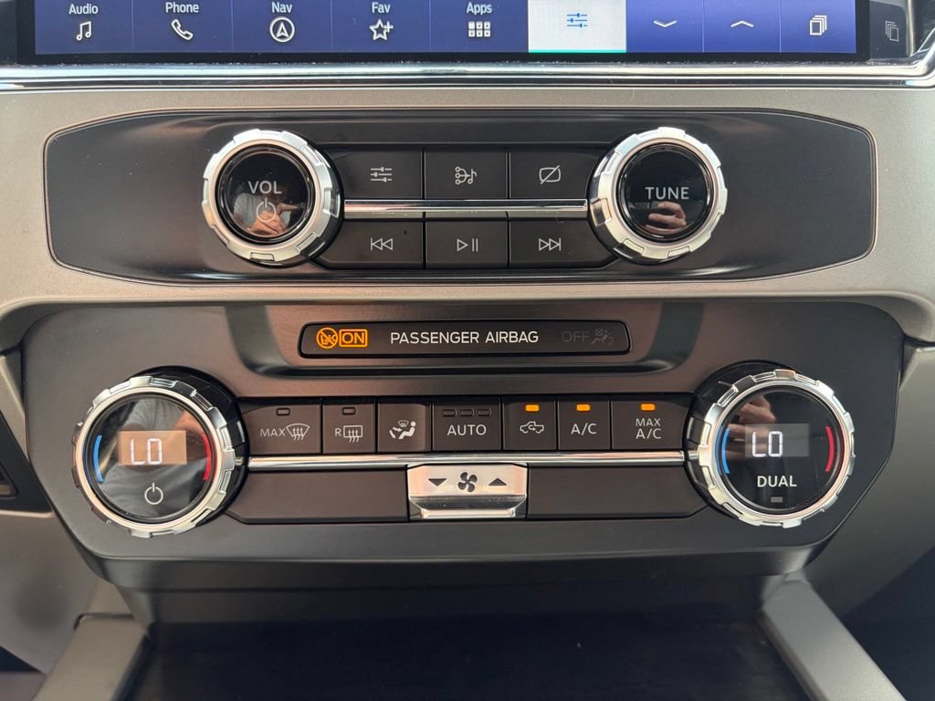Used 2022 Ford F250 Lariat AWD/4WD image 30