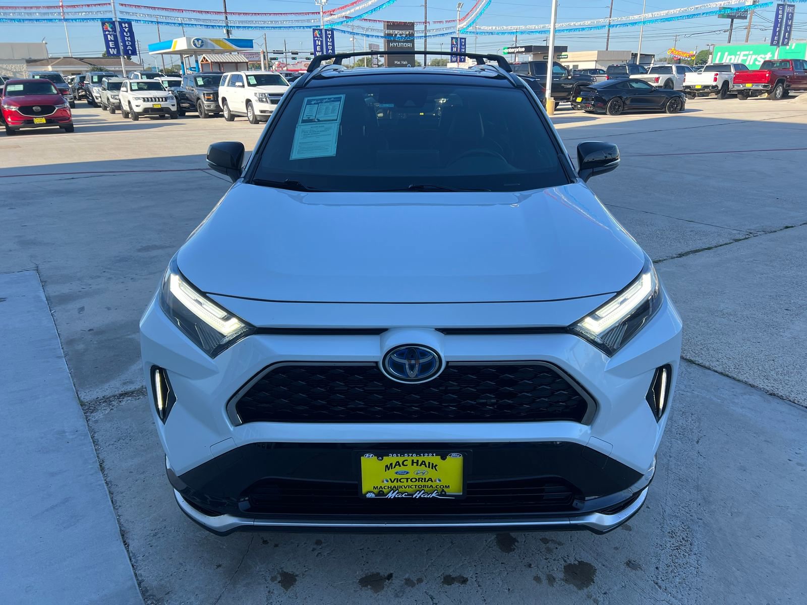 Used 2023 Toyota RAV4 XSE AWD/4WD image 8