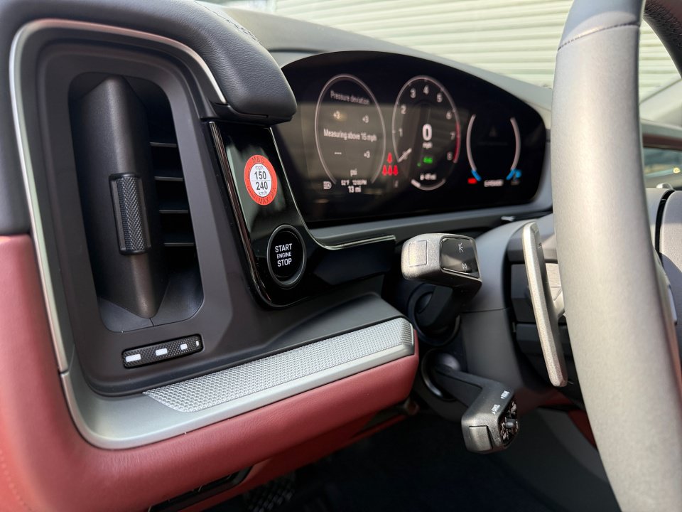 New 2026 Porsche Cayenne E-Hybrid AWD/4WD image 23