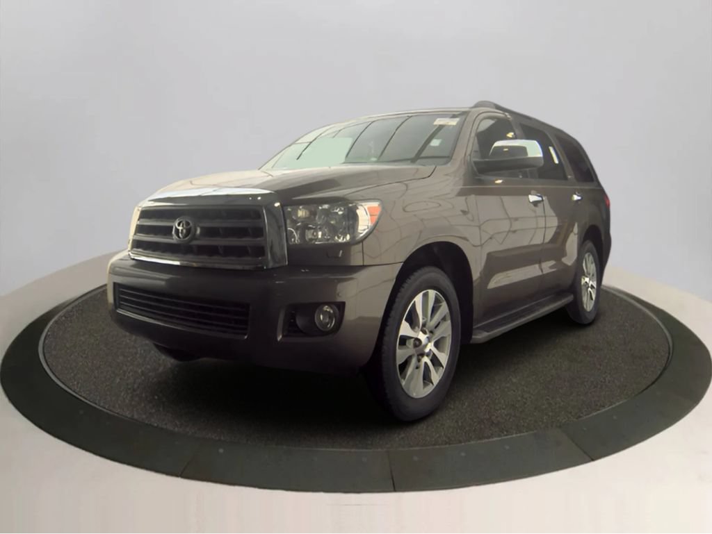 Used 2017 Toyota Sequoia Limited w/ Safety & Convenience Package RWD image 3