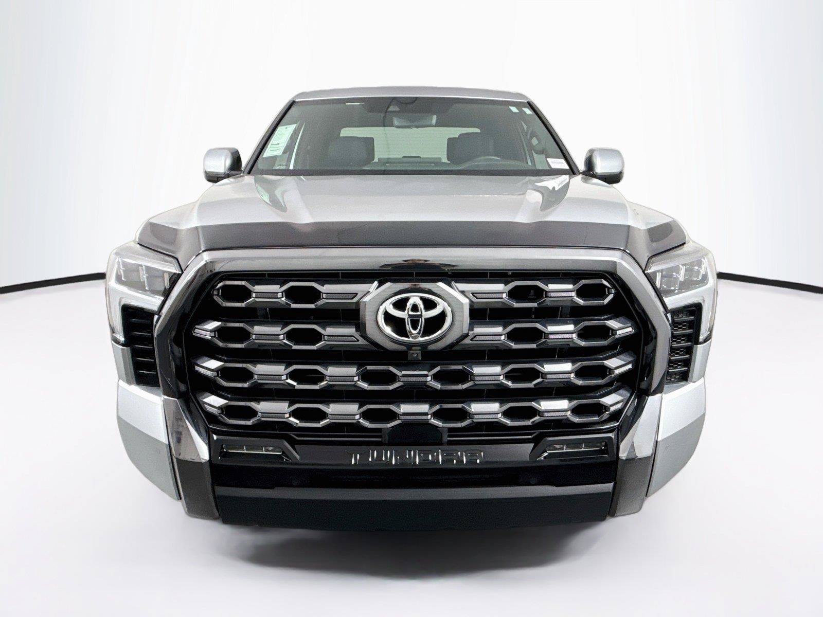 Used 2024 Toyota Tundra Platinum AWD/4WD image 9