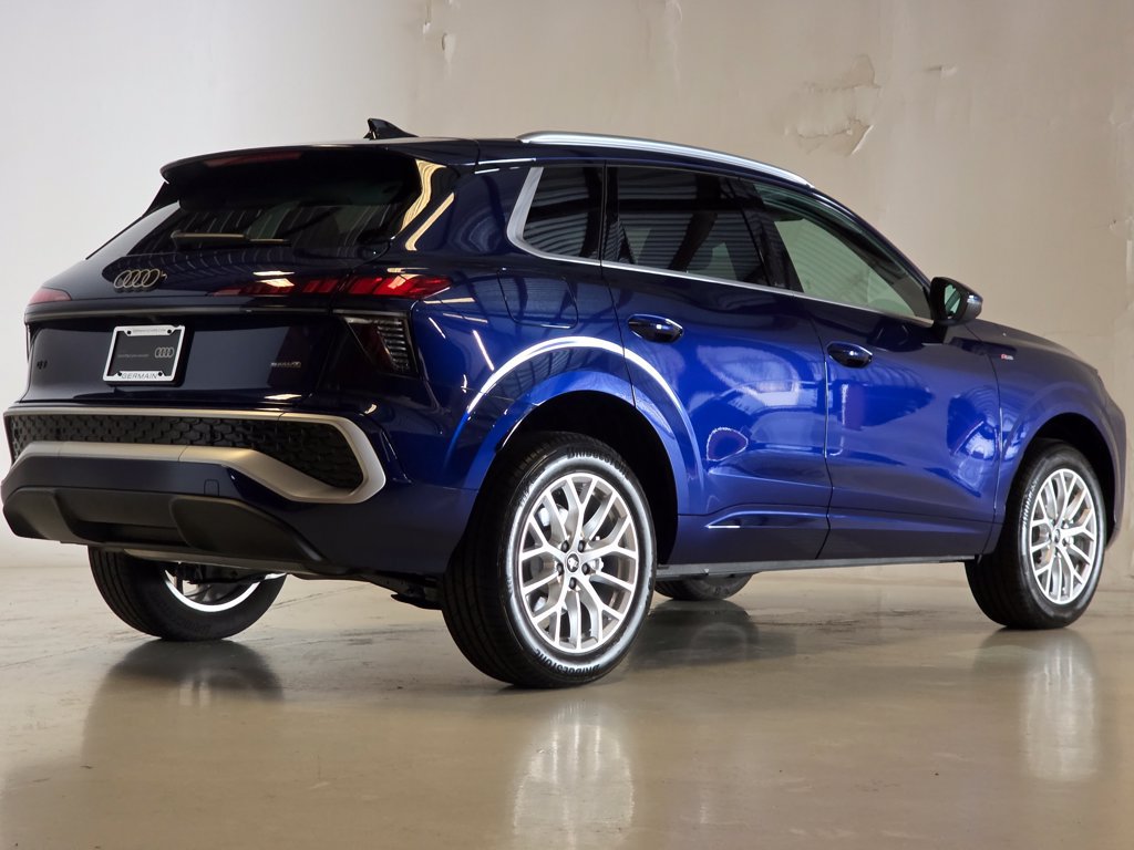 Certified 2026 Audi Q3 quattro 2.0T AWD/4WD image 5