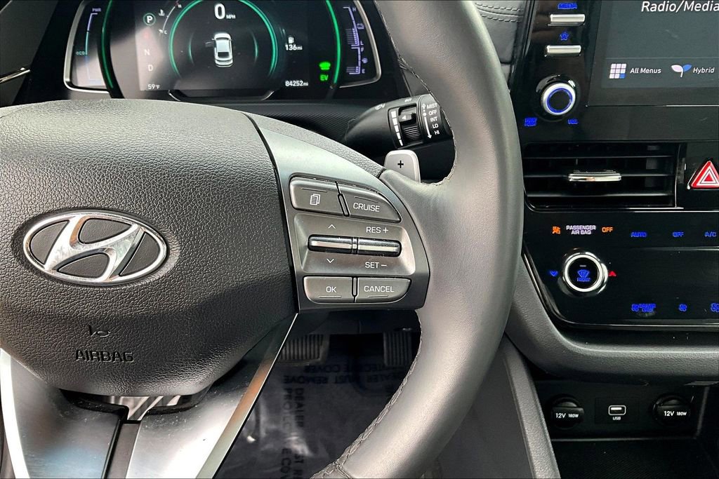 Used 2021 Hyundai Ioniq SE FWD image 10