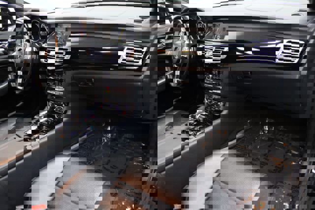 Used 2012 Mercedes-Benz CLS 63 AMG image 30