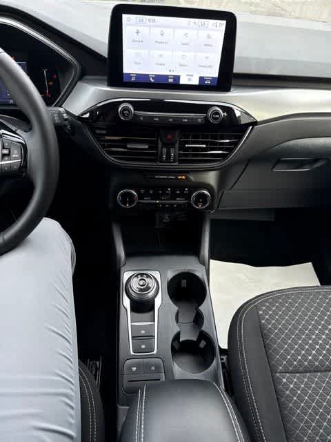 Used 2023 Ford Escape Active AWD/4WD image 21