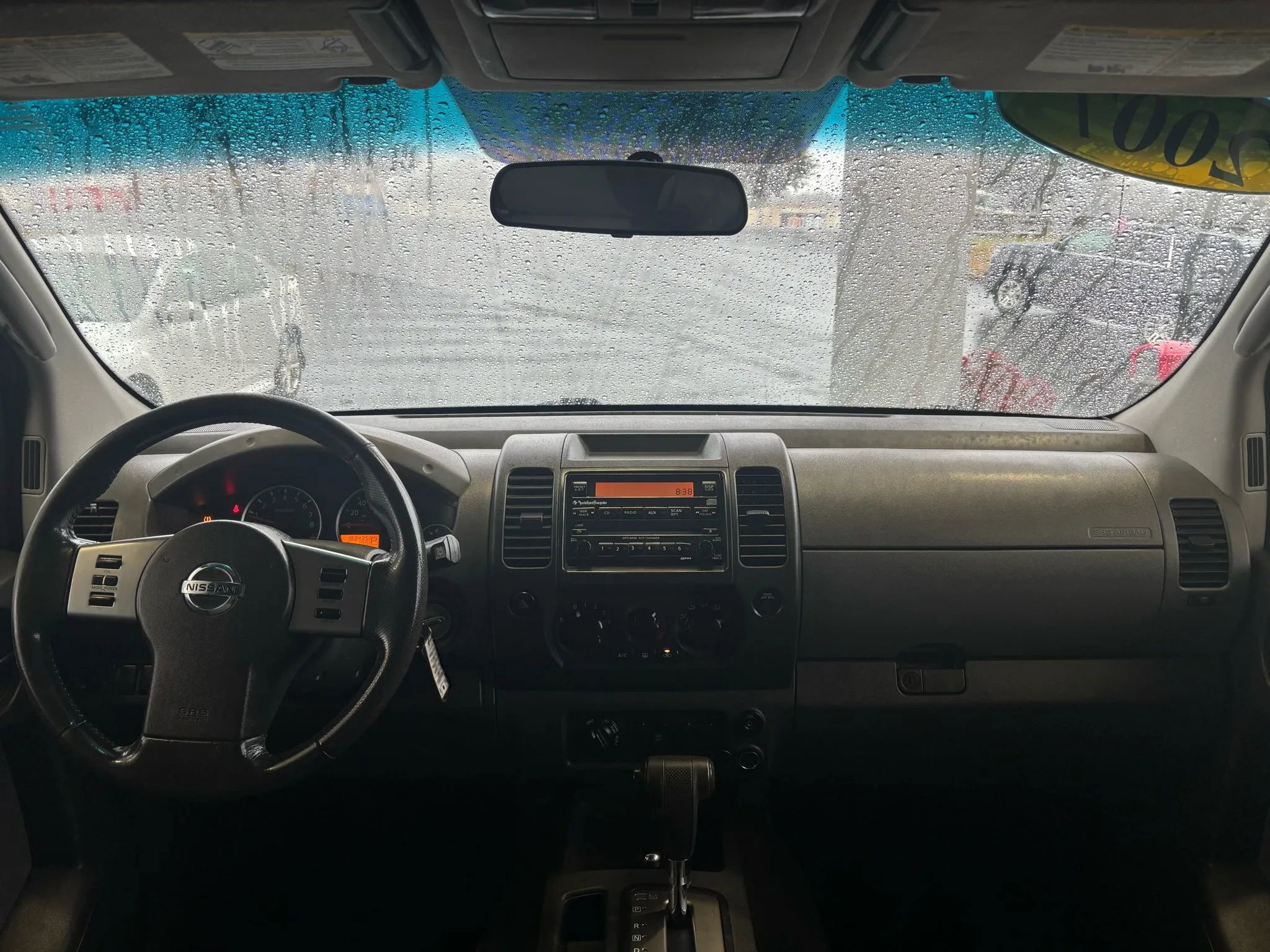 Used 2007 Nissan Xterra SE w/ Side & Curtain Airbag Pkg image 9