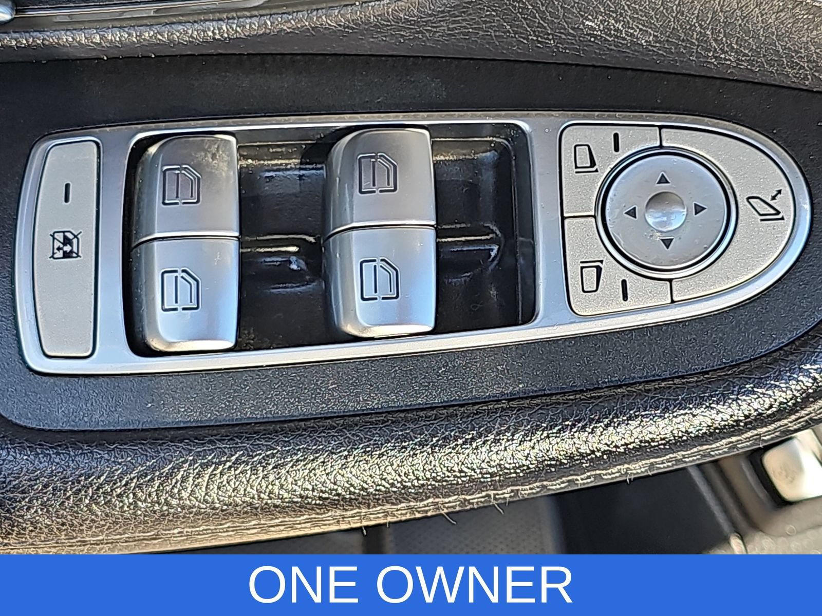 Used 2021 Mercedes-Benz C 300 4MATIC Sedan w/ Premium Package image 26