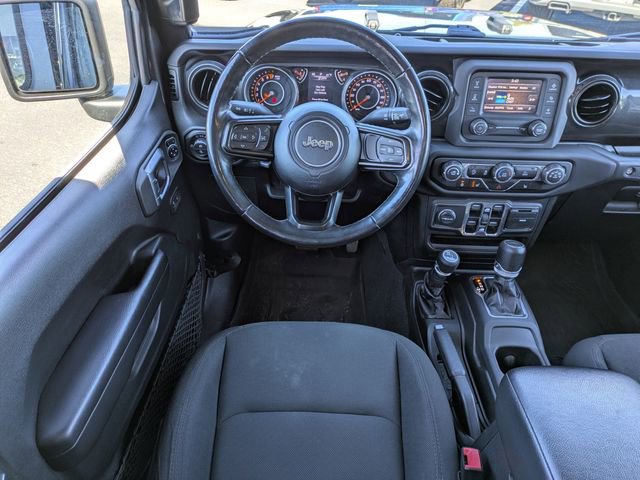 Used 2020 Jeep Gladiator Sport image 16