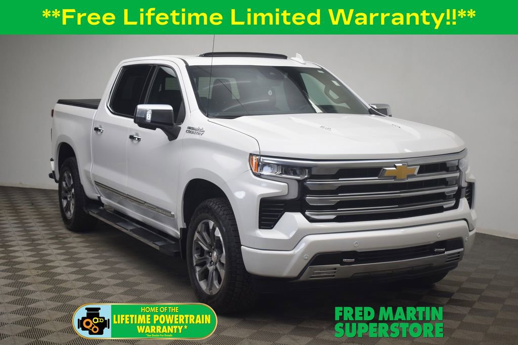 Used 2025 Chevrolet Silverado 1500 High Country w/ Technology Package AWD/4WD image 1