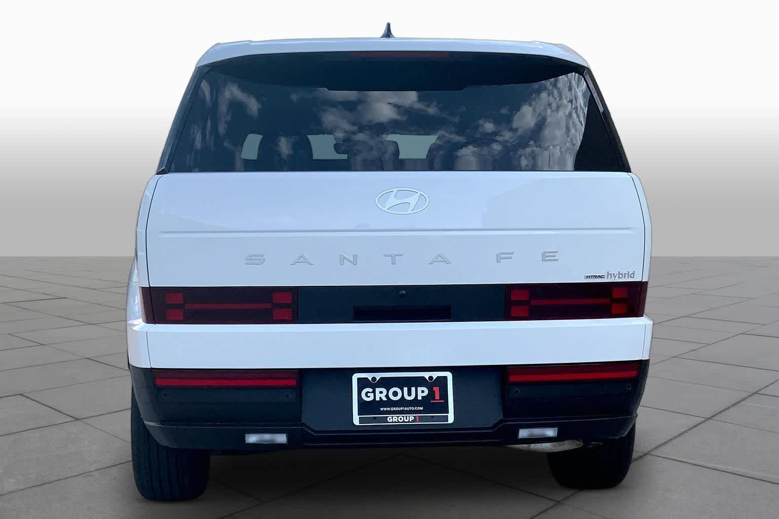 New 2027 Hyundai Santa Fe SE AWD/4WD image 4