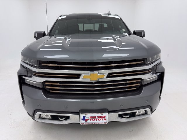 Used 2021 Chevrolet Silverado 1500 High Country w/ Technology Package AWD/4WD image 3