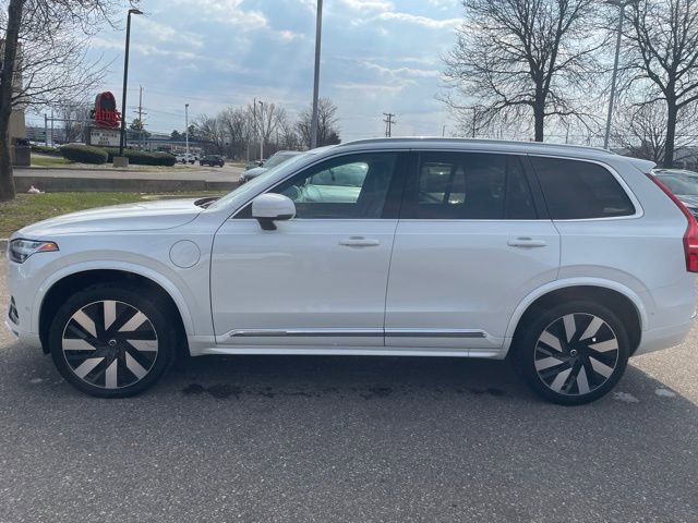 Used 2024 Volvo XC90 T8 Plus w/ Protection Package Premier image 5