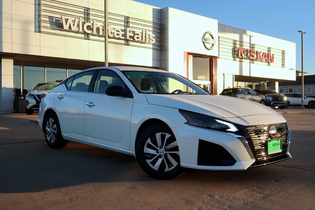 New 2025 Nissan Altima 2.5 S