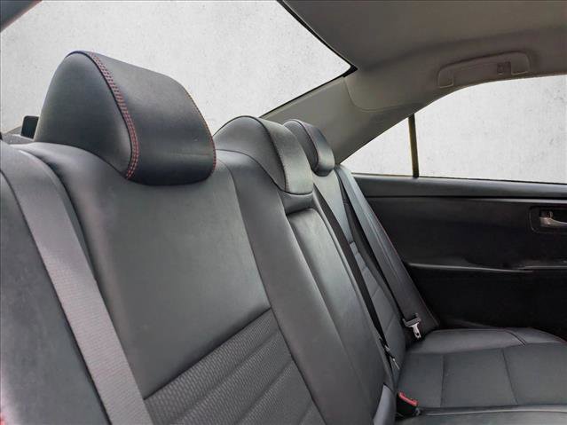 Used 2016 Toyota Camry SE image 13