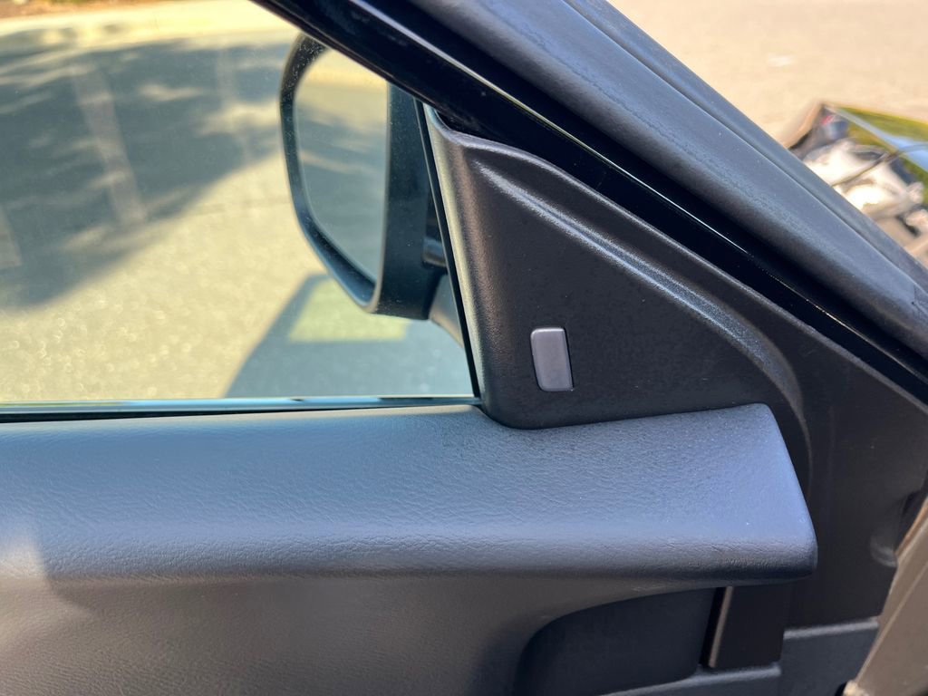 Used 2024 Nissan Sentra SR image 12