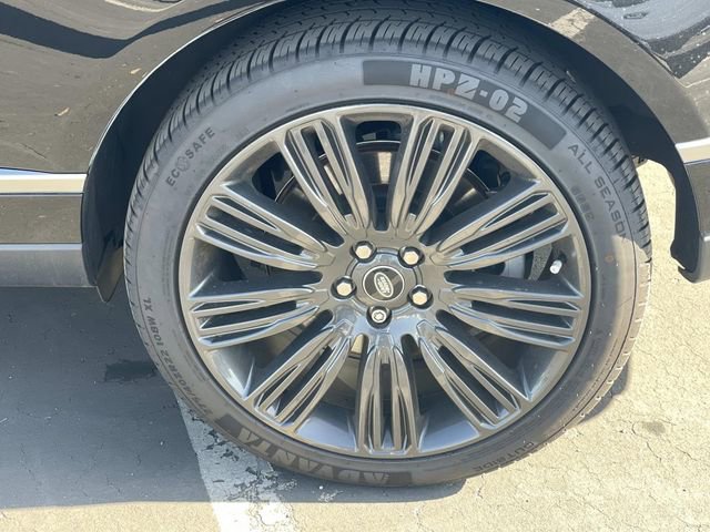 Used 2022 Land Rover Range Rover Westminster Edition image 37