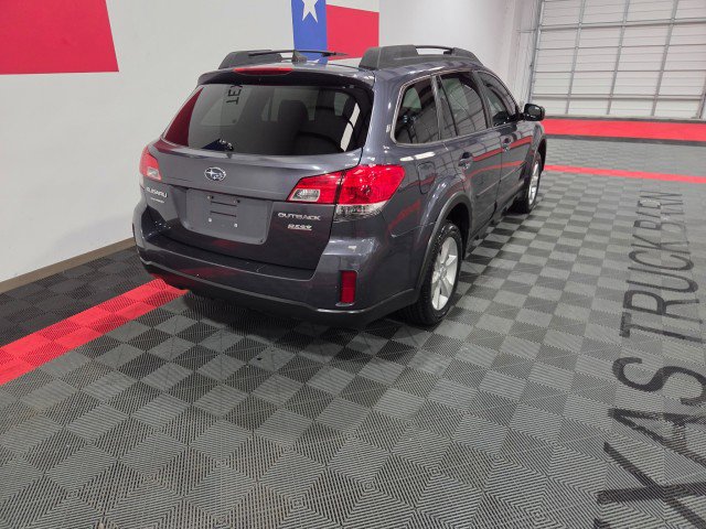 Used 2014 Subaru Outback 2.5i Limited image 19