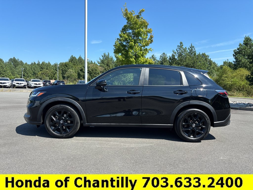 Certified 2025 Honda HR-V Sport image 3