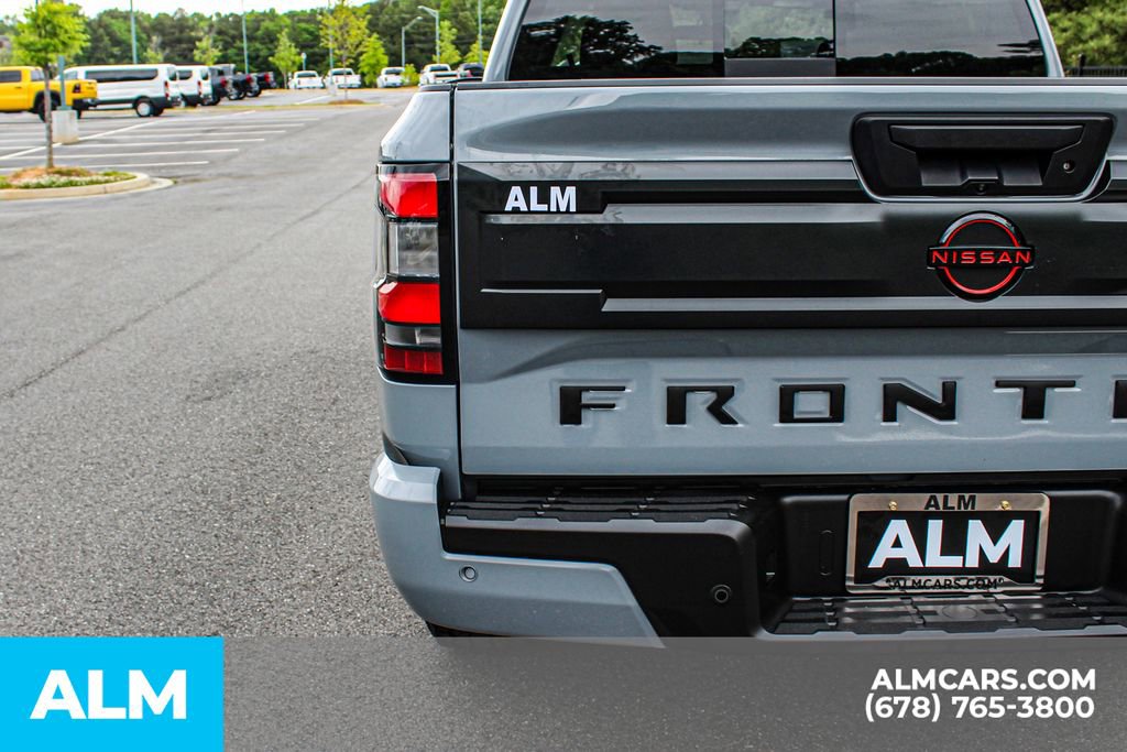 Used 2025 Nissan Frontier PRO-4X AWD/4WD image 15