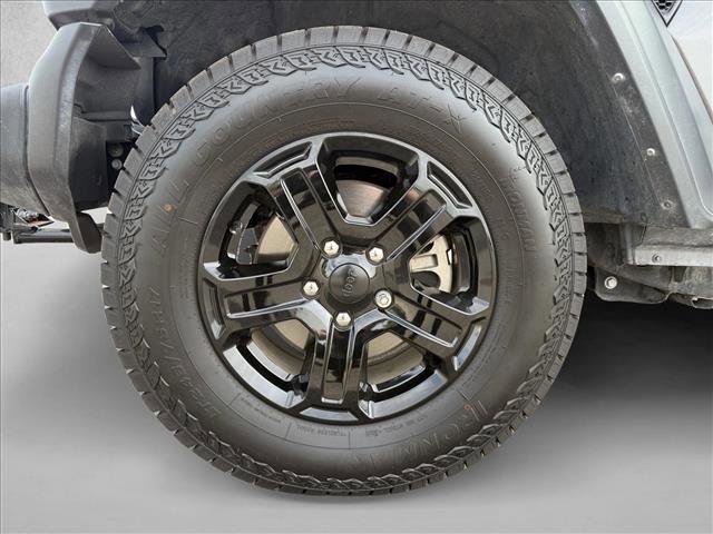 Used 2022 Jeep Wrangler Unlimited Sport image 23