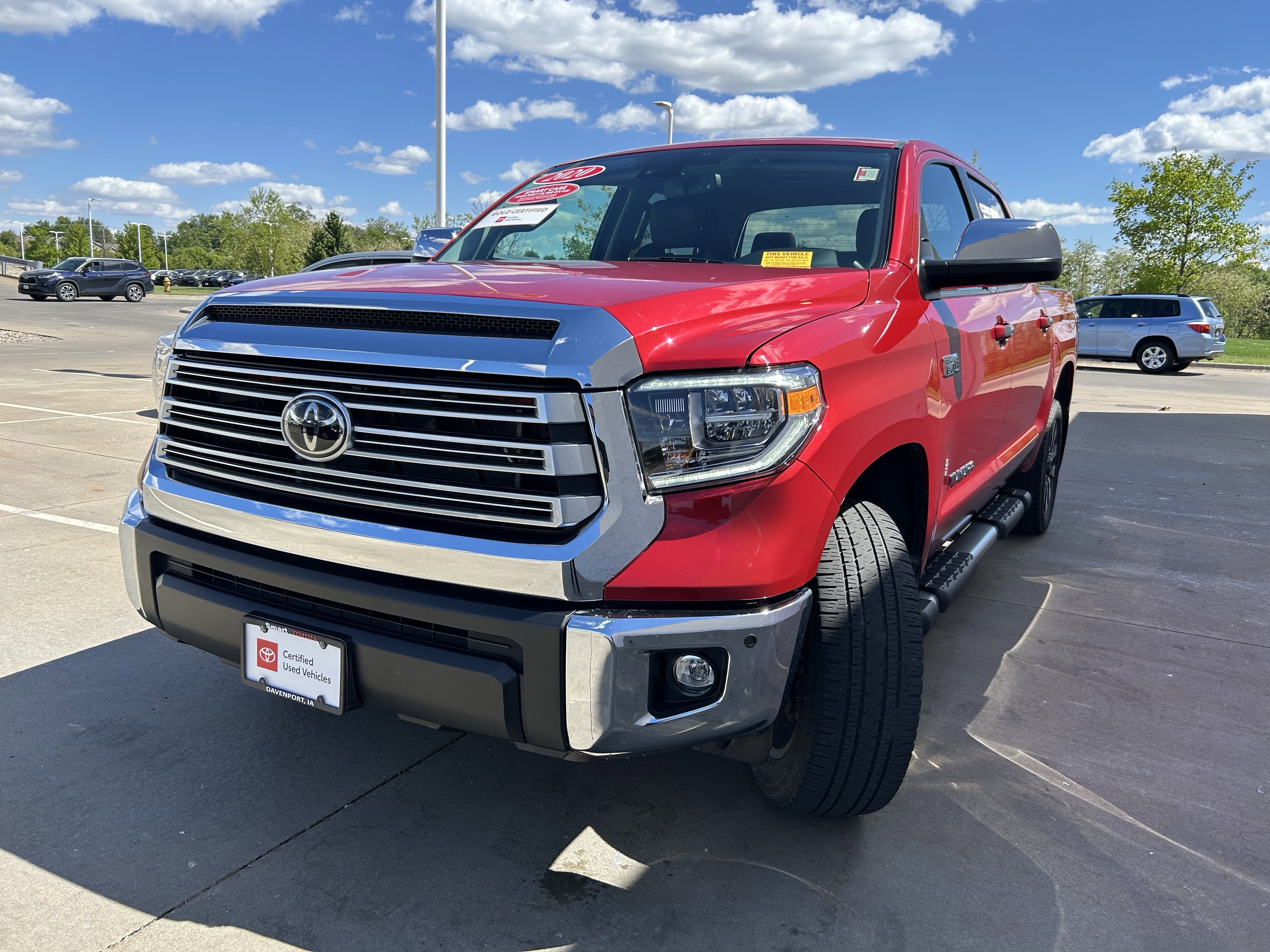 Used 2020 Toyota Tundra Limited w/ Limited Premium Package AWD/4WD image 3