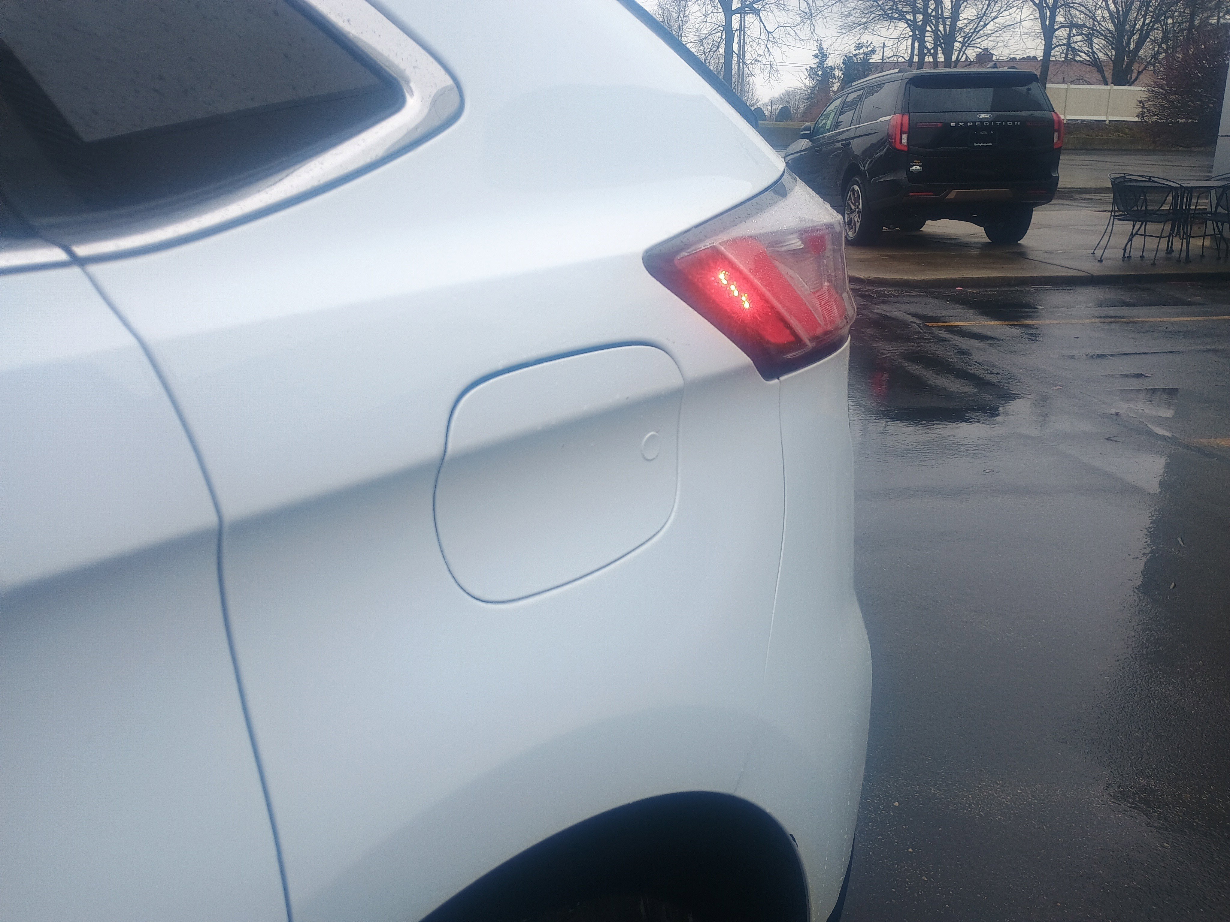 Certified 2024 Ford Edge SEL image 5