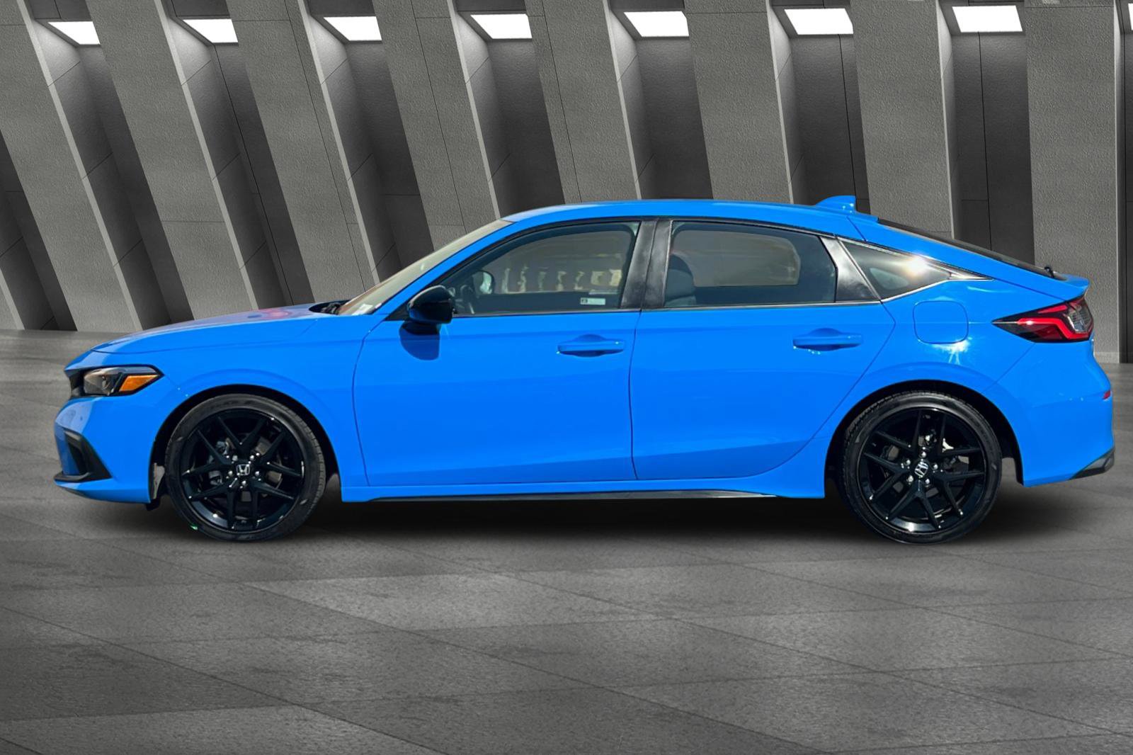 Used 2023 Honda Civic Sport image 7