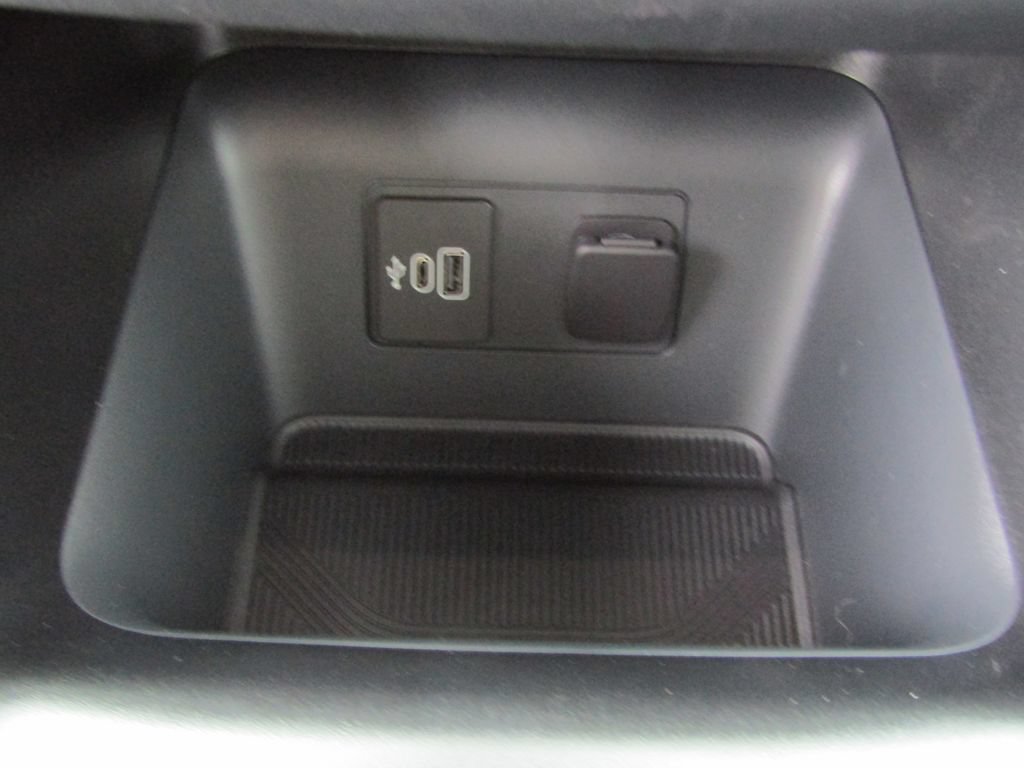 New 2026 Ford Explorer Tremor w/ Tremor Ultimate Package AWD/4WD image 35