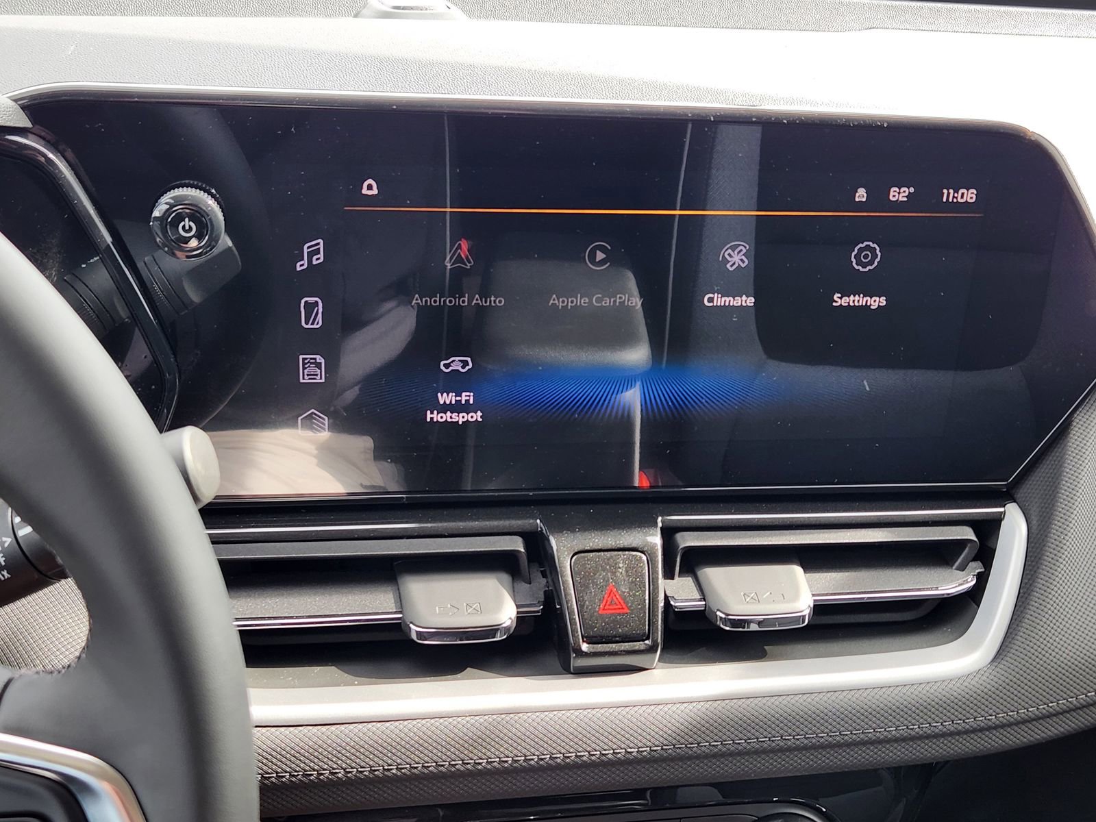 New 2026 Chevrolet TrailBlazer LT w/ Convenience Package FWD image 15